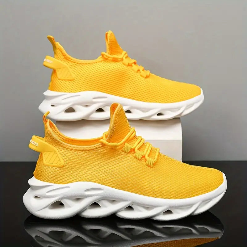Lightweight and breathable odor-resistant slip-on running/athletic shoes